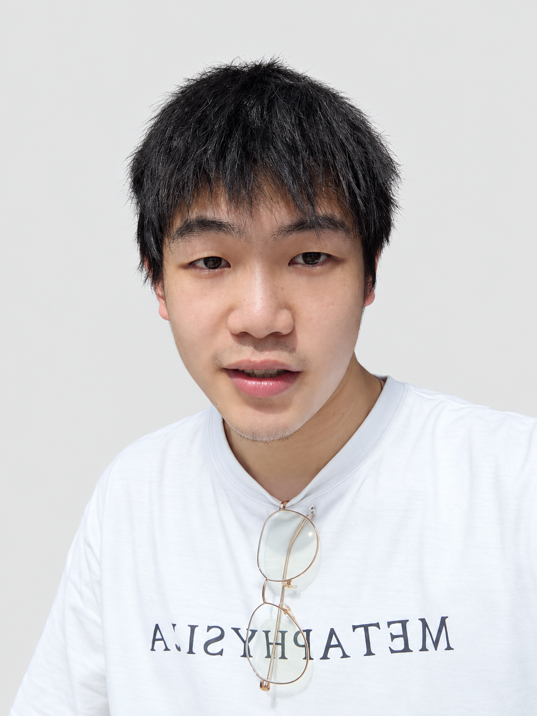Xingchen Liu portrait
